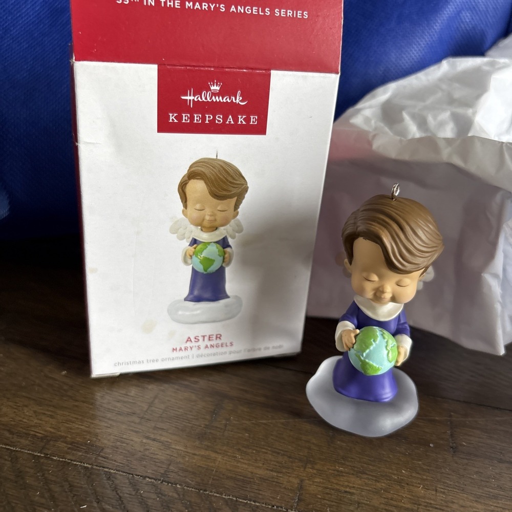 2022 Hallmark Keepsake Ornament Signed W Box Mary's Angels Aster #35 Series